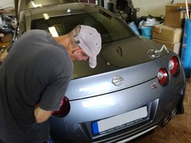 Nissan R35 GTR karosszéria javítás: Karosszéria szétbontás, összeszerelés 3